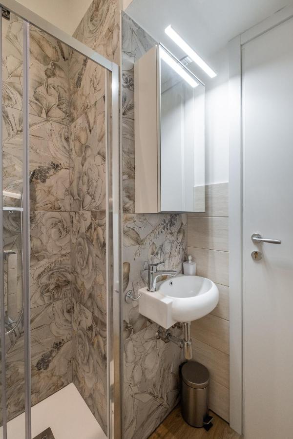 Studio 24 - Holiday & Business Apartment Μπολόνια Εξωτερικό φωτογραφία